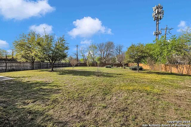 6730 Carmona Pass — Photo 23