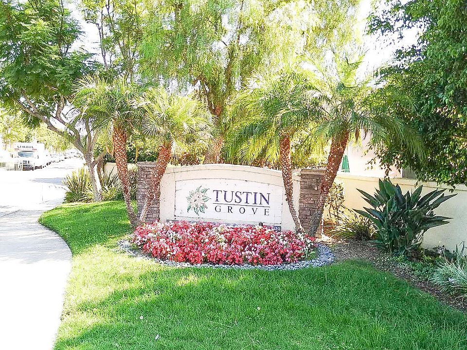 Tustin Grove Gated Community