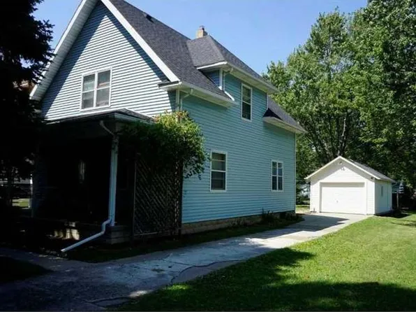 158 E Main St, Oak Harbor, OH 43449