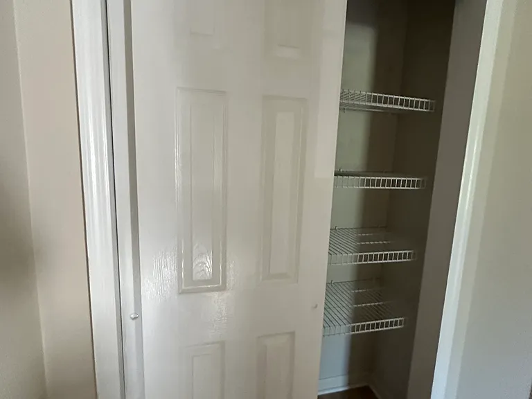 20 Woodmyre Ln — Photo 17