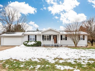 144 Canary Dr, Green Valley, IL, 61534