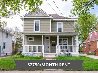 313 7th St S, Moorhead, MN 56560
