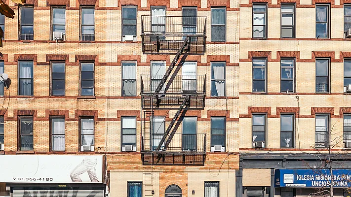 Rented by Nooklyn NYC LLC | media 27