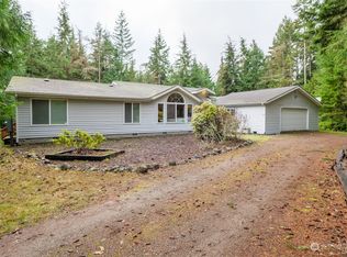 51 Bobcat Hollow Rd, Port Angeles, WA 98362