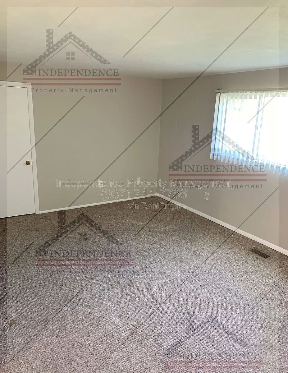 Building Photo - 470 Burman Ave #219