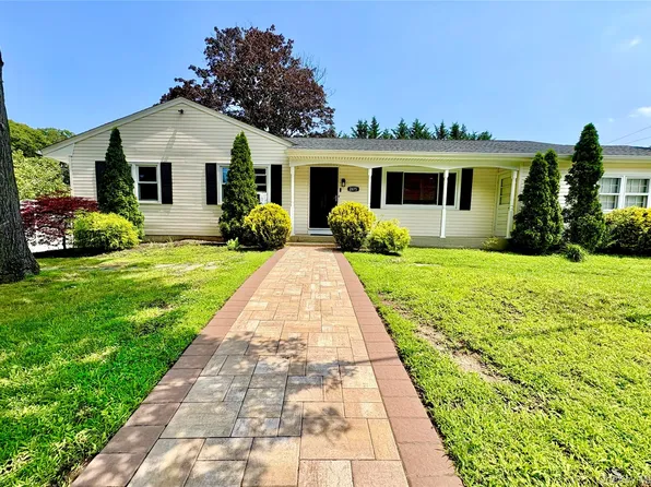 2875 Ocean Avenue, Ronkonkoma, NY 11779