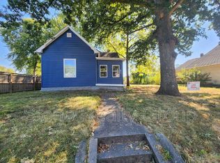 1220 S 11th St, Terre Haute, IN 47802