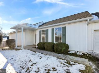 1803 Red Fox Ln, Glen Mills, PA 19342