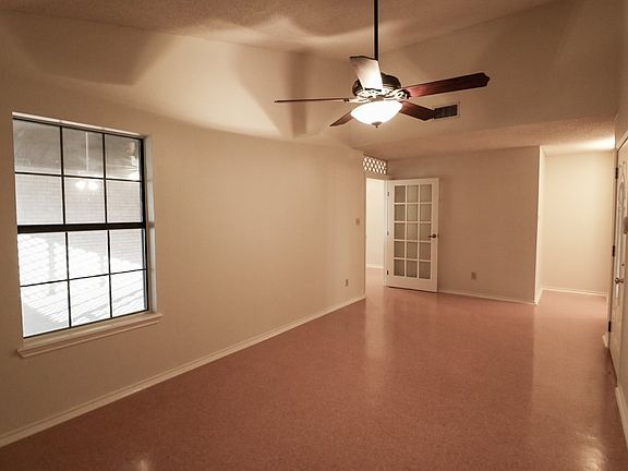 5th image of 2314 Severita Ln