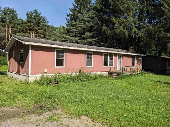 7440 Irish Rd, Millington, MI 48746