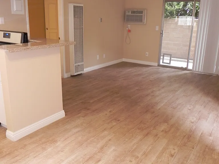 Chapman Villas Apartments — Photo 69