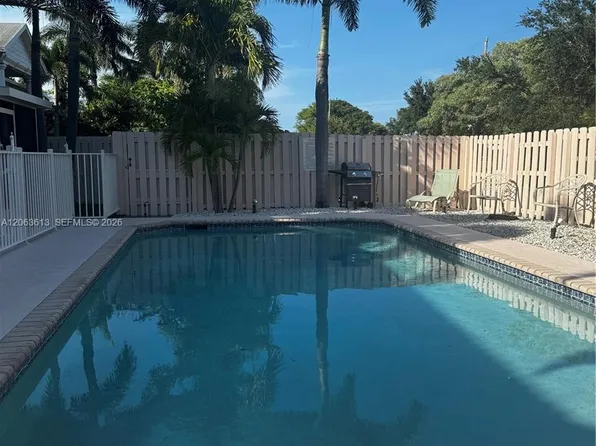 4517 NE 21st Ave APT 2, Fort Lauderdale, FL 33308