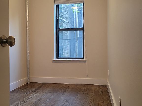 4th image of 548 E 82nd St APT 3D