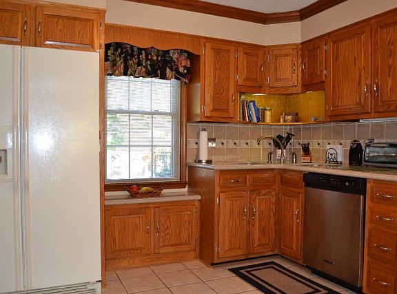 4th image of 4007 Pittwood Dr