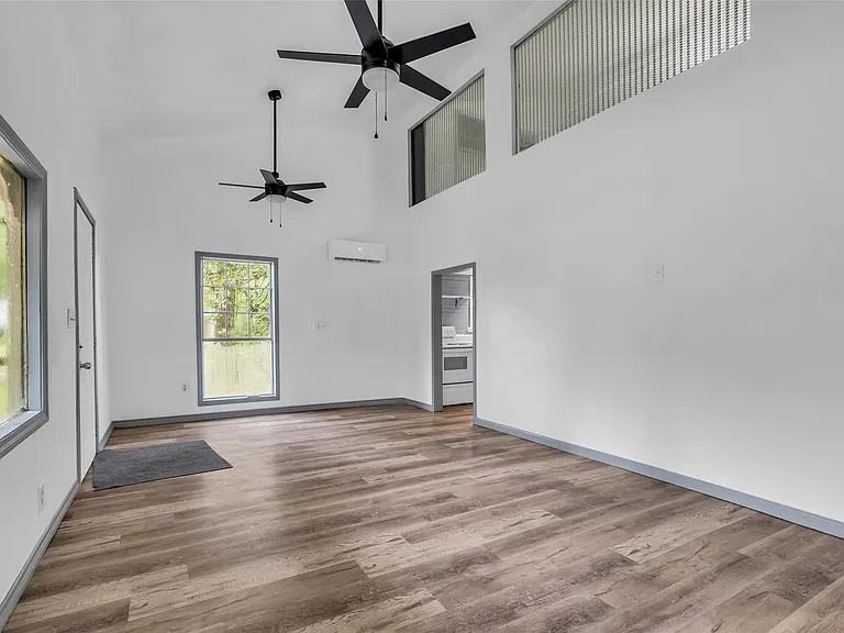 1381 Harrell Rd — Photo 14