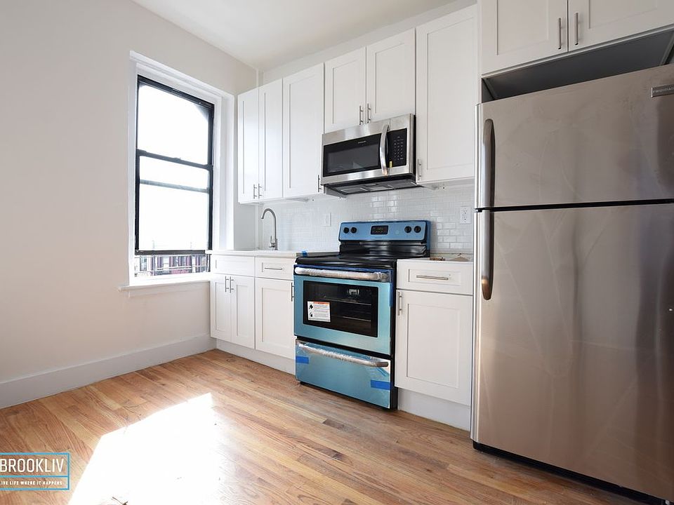 1st image of 2025 Regent Pl APT D6