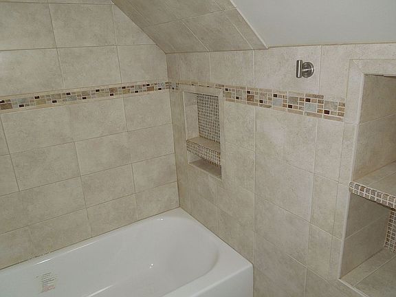 2nd floor bathroom
