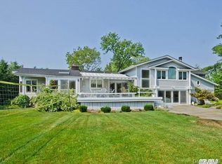 331 Clearview Ct, Massapequa, NY