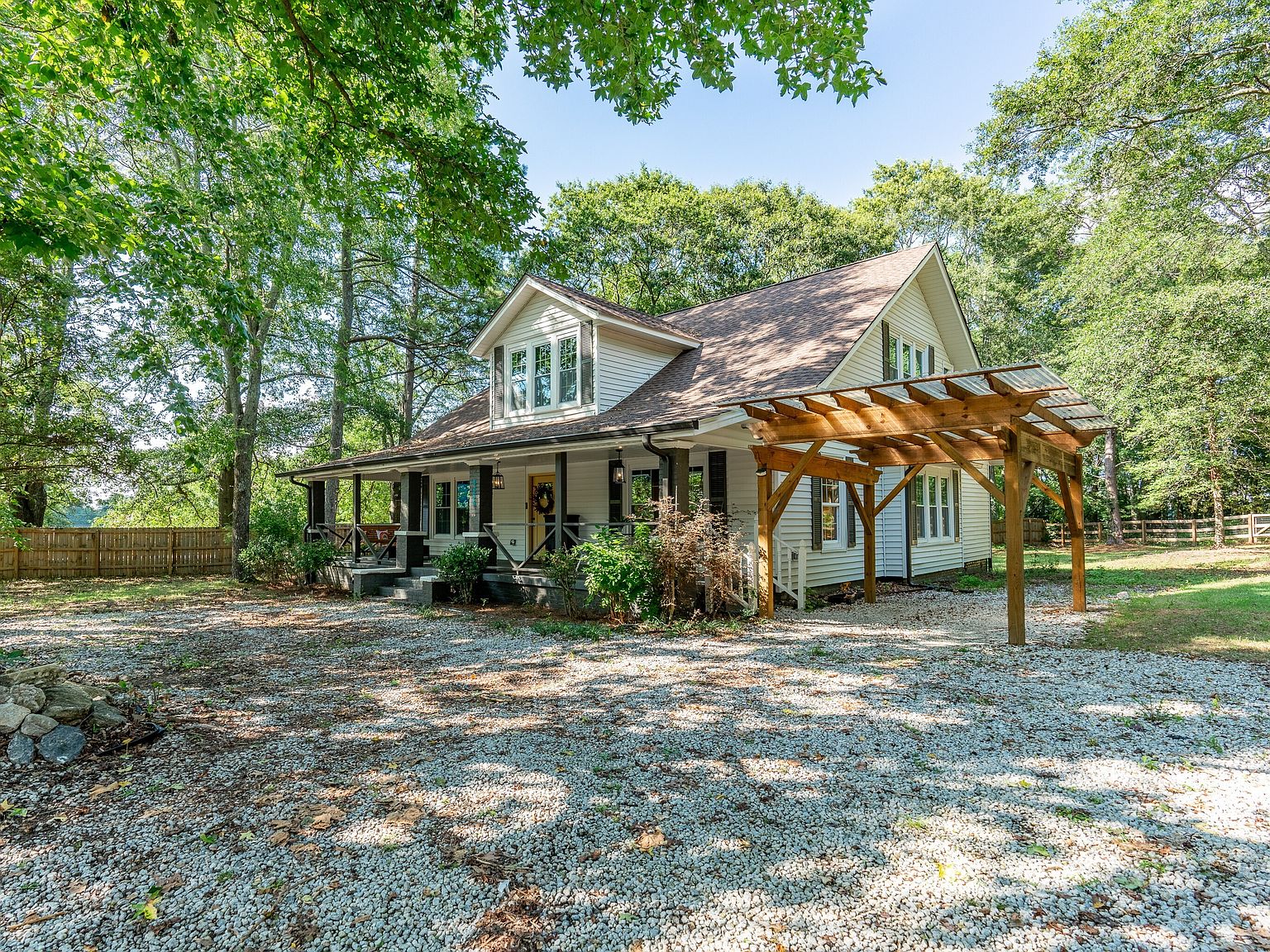 8354 Chicago Ave, Douglasville, GA 30134 Zillow