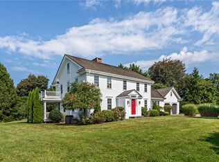 4059 Main Rd, Tiverton, RI 02878