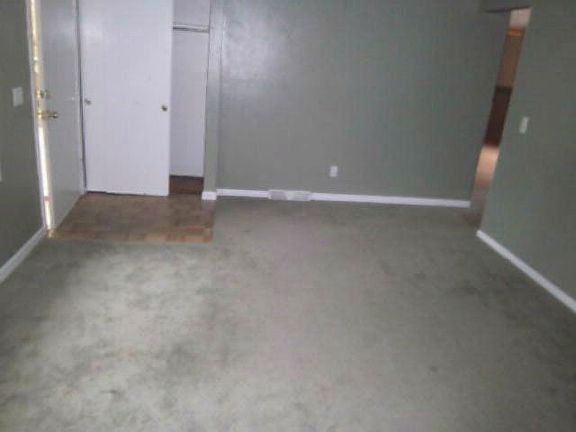 3rd image of 531 Sioux Trl