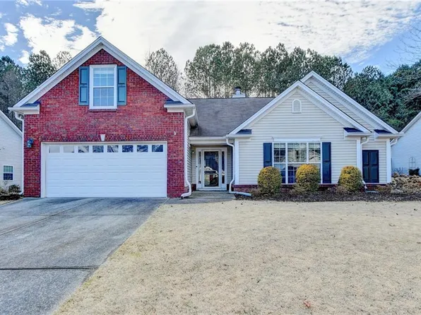 2506 Creek Station Dr, Buford, GA 30519