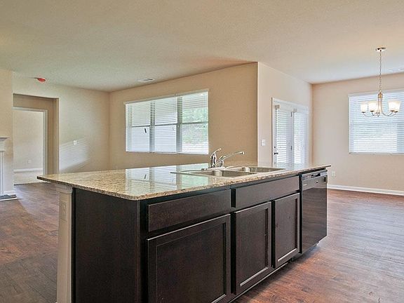 5th image of 417 Esthwaite Lane SE Lot 3287
