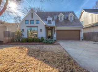 1036 E 37th Pl, Tulsa, OK 74105