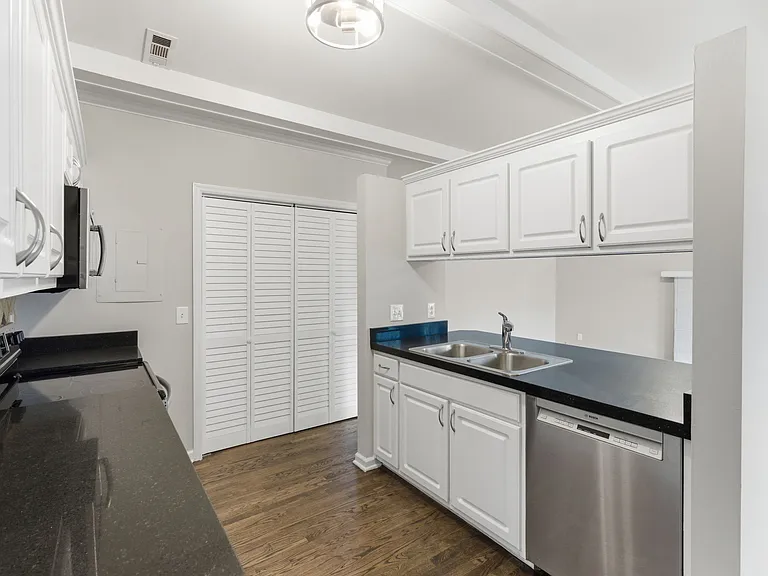 3017 Casa Dr — Photo 11