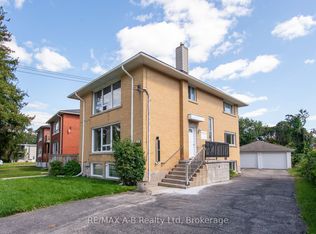 727 Frederick St, Kitchener, ON N2B 2B3