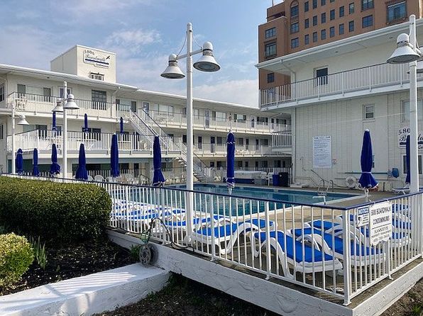 111 S Dudley Ave APT 108
