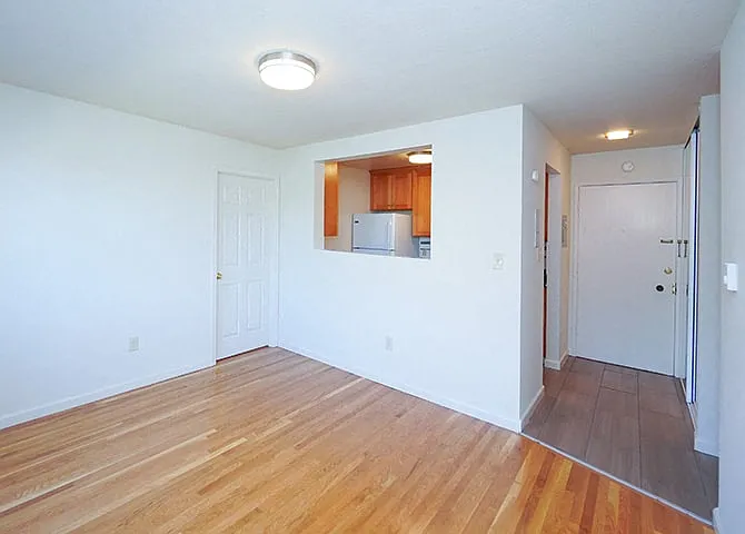 2610 Regent St. — Photo 24