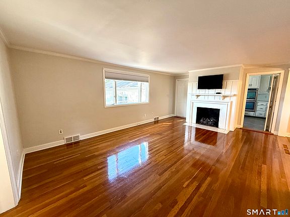 5th image of 219 Anson Street