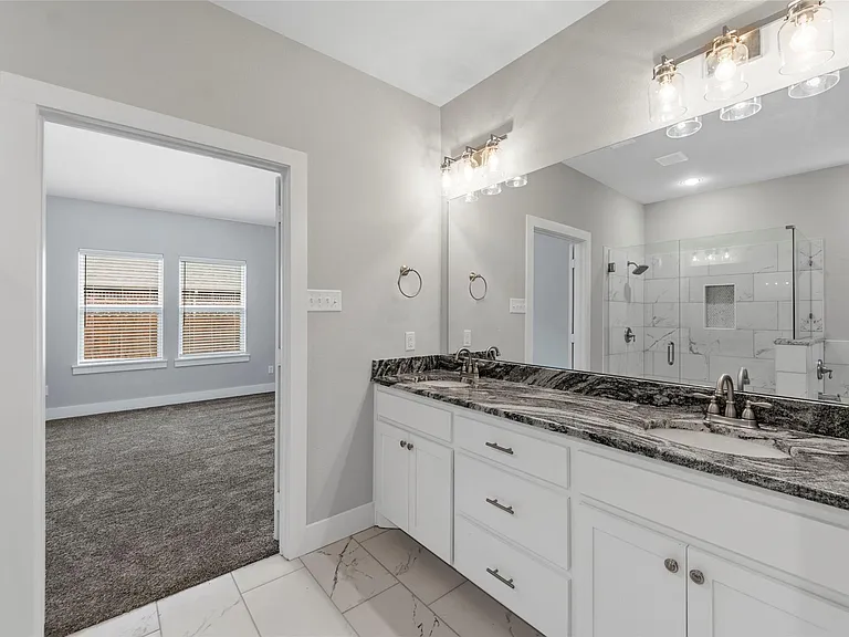 505 Ellis Place Dr — Photo 17