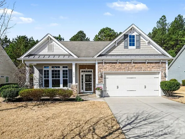 3059 Cricket Ln, Lancaster, SC 29720