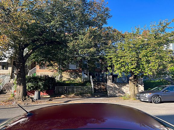 2nd image of 6962 Cedar Park Ave