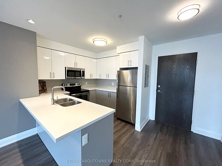 460 A Belmont Ave W #510 — Photo 4