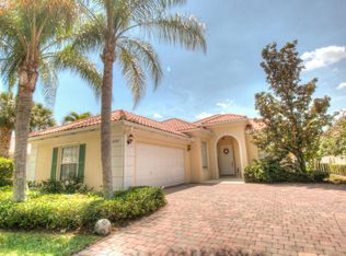 8302 Dominica Pl, Wellington, FL 33414