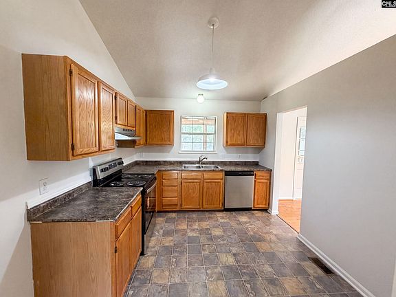 2nd image of 163 Stonewood Dr