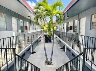 Updated 1bd Apartments - Walk to Young Circle!, Hollywood, FL 33020