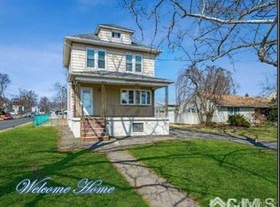 350 Old Post Rd, Edison, NJ 08817