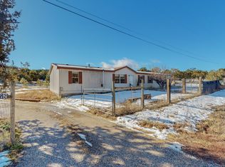 52 Windmill Rd, Edgewood, NM 87015