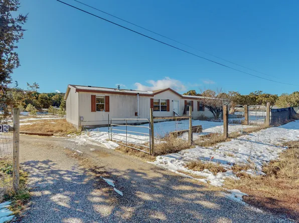 52 Windmill Rd, Edgewood, NM 87015