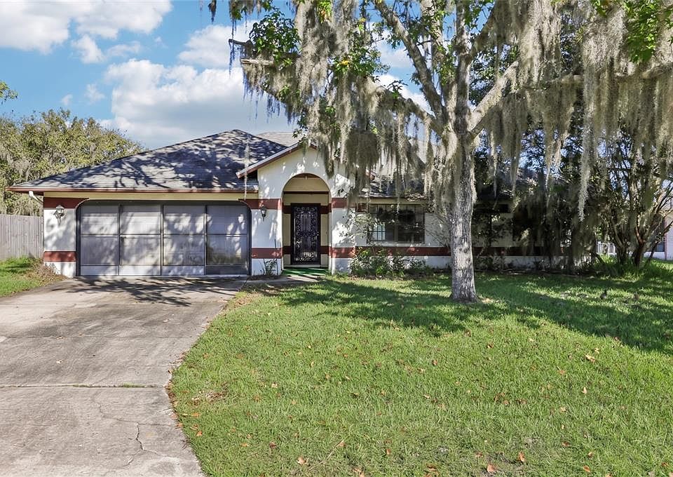 1st image of 12 BAY SPRING PLACE