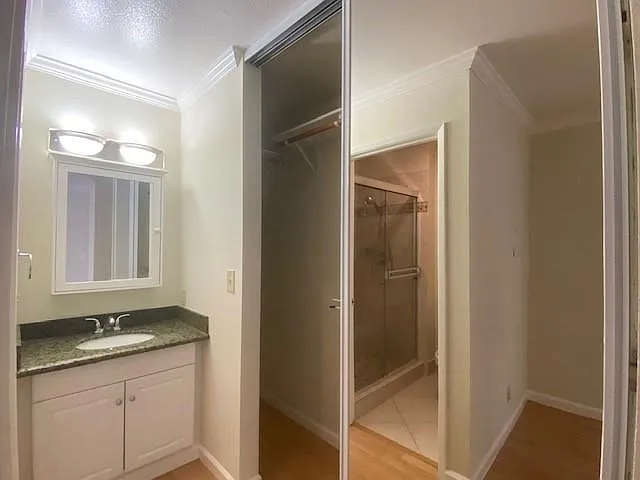 954 Kiely Blvd #B — Photo 16