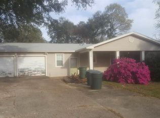 9500 Hillview Dr, Pensacola, FL 32514