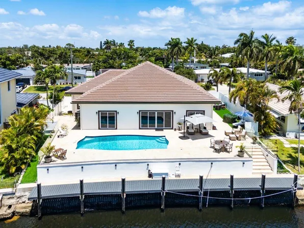 1008 SE 10th Ct, Deerfield Beach, FL 33441