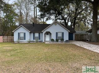 4 N Nicholson Cir, Savannah, GA 31419