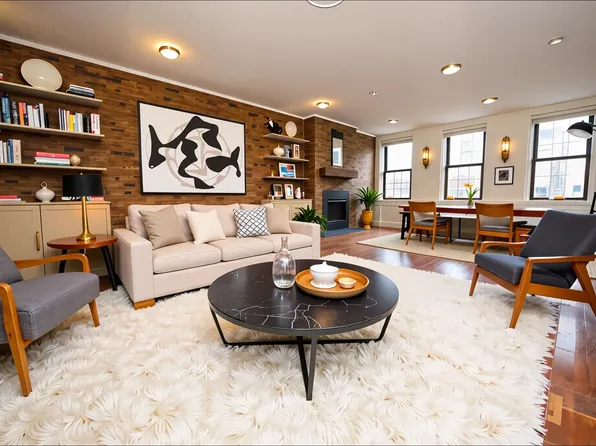 154 8th Avenue image 1 of 8