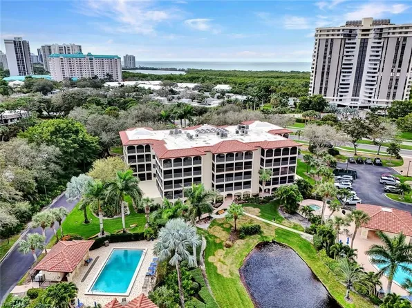 6040 Pelican Bay BLVD #D101, NAPLES, FL 34108